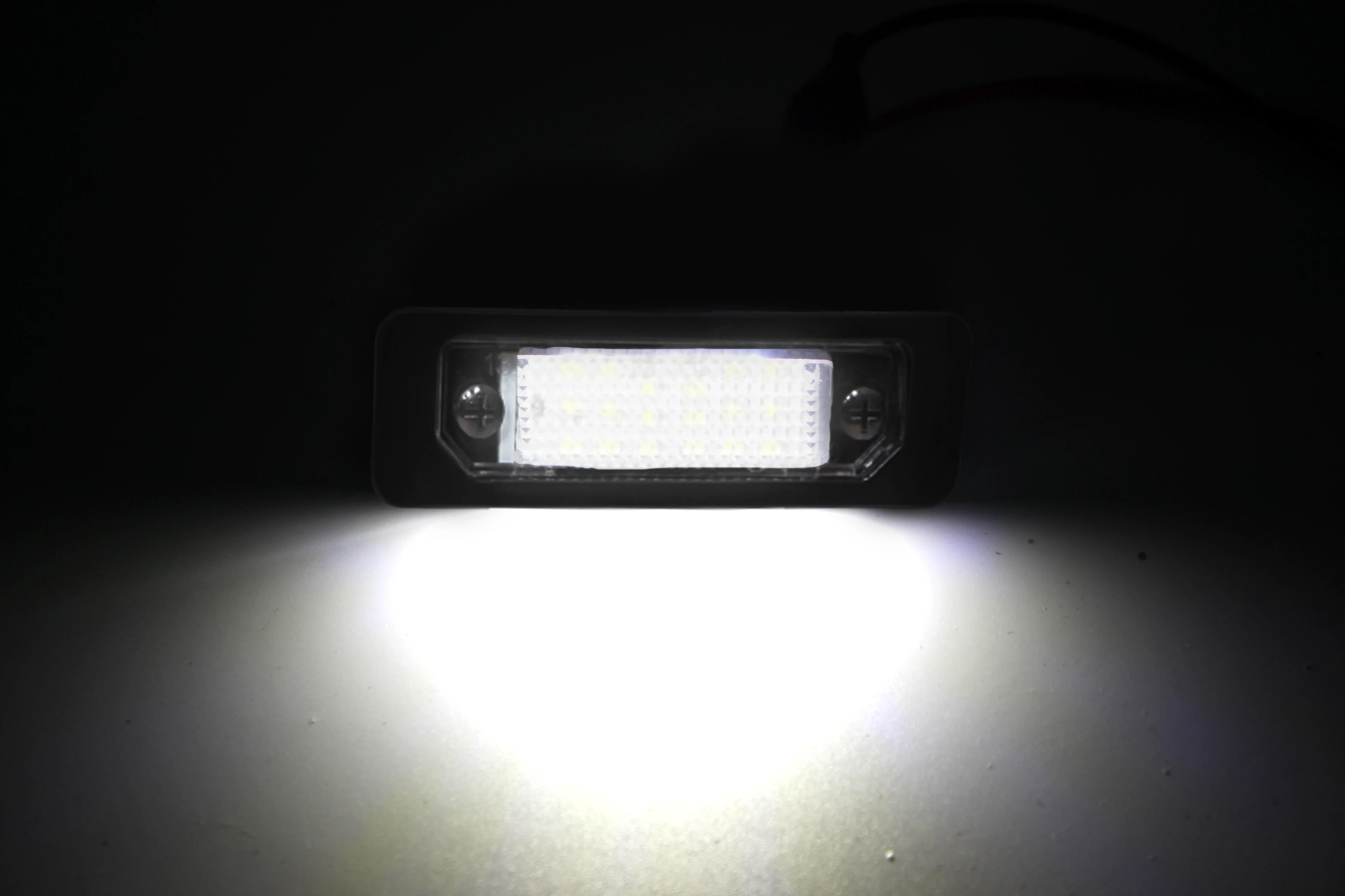 2x Canbus LED Bulb No Error License Number Plate Light For Ford Mustang 2010 2011 2012 2013 2014 For Focus Fusion Flex Taurus