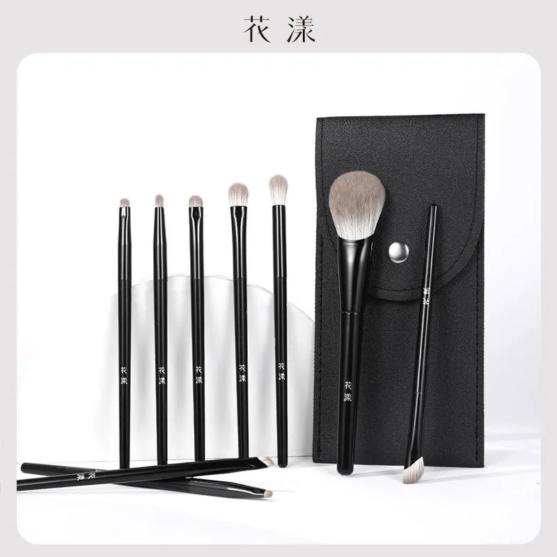 فرش مكياج فلاور شادو 9: أحمر خدود، ظلال عيون، ظلال أنف، لهب، رأس مستدير، تلطيخ، محدد عيون، فرش فائقة النعومة