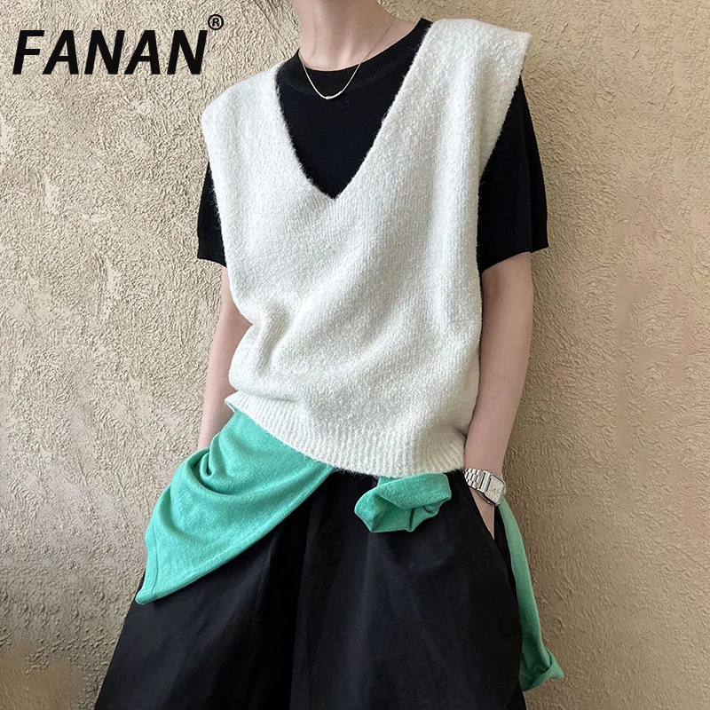 

FANAN Minimalism Knitting Pullover Vest For Women V Neck Sleeveless Casual Lose Office Lady Tops Fashion Clothes 2025 Autumn New
