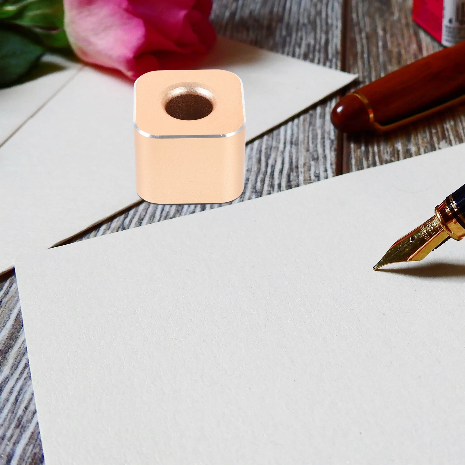 Metal Holder Aluminum Alloy Single Pen Stand For Office Desk Home Ink Pen Storage Desktop Organizer Stationery