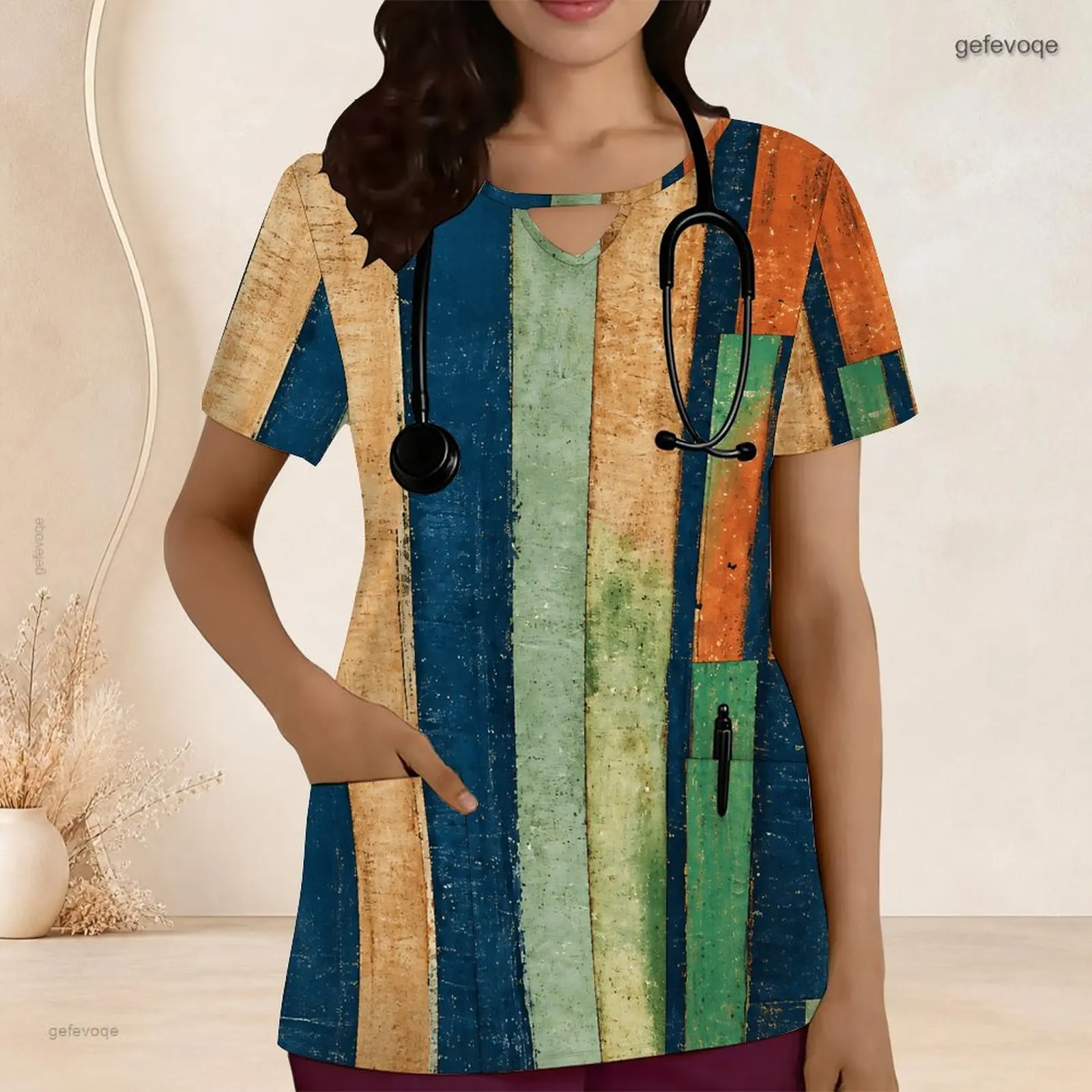 Keyhole Neck Short Sleeve Front Pockets Printed Scrub Top for Women