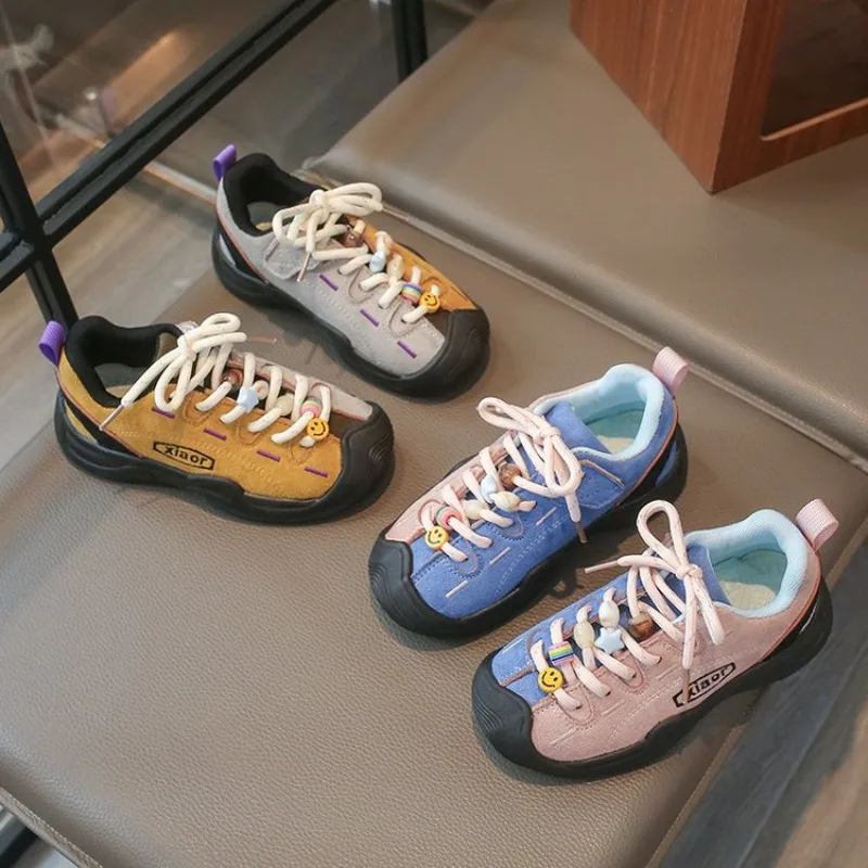 Kids Color Block Hiking Sneakers Cute Smile Bead Decor Non-Slip Toe Cap Lightweight Children Outdoor Walking Casual Footwear