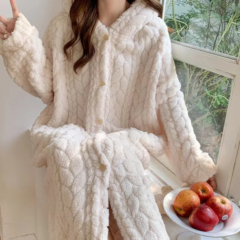 

New Women's Nightgown Robe, Winter Thickened and Warm, Plush Coral Fleece Bathrobe, Flannel, High-End Feel, Plus-Size Loungewear