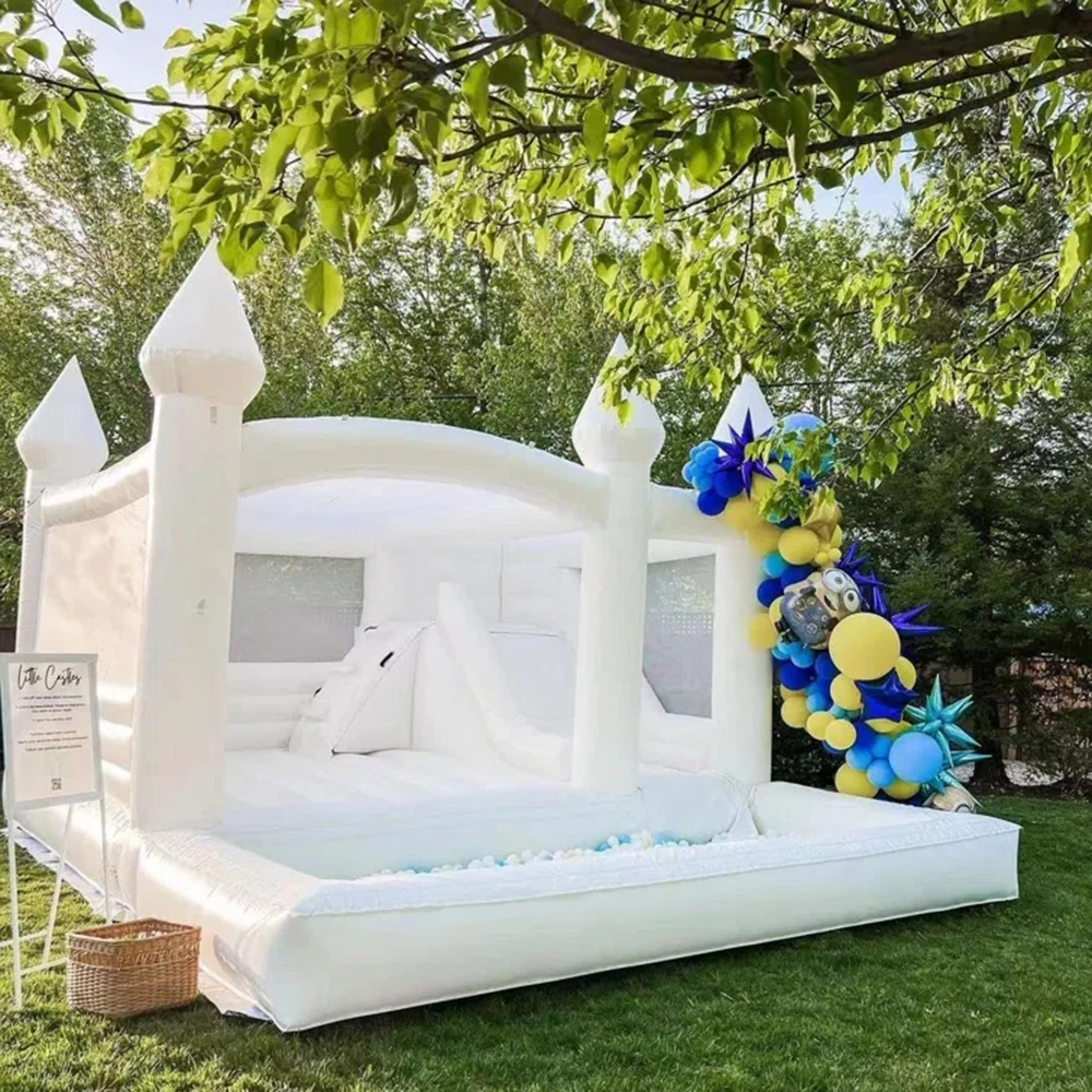 Casa inflável branca do salto Castelo com corrediça Poço da bola Jumper gigante do PVC Castelo Bouncy Cama de salto do casamento para o partido 3 em 1