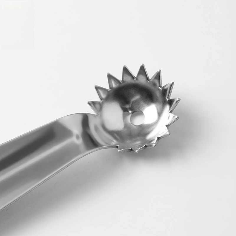 Stainless Steel Fruit Stem Remover Creative Kitchen Tool For Strawberry Tomato Cherry Calf Picking view 4