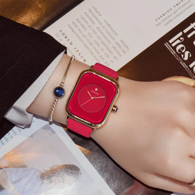 WWOOR Luxury Brand Red Square Watch For Women Quartz Watch Elegant Dress Ladies Wristwatch Simple Female Clock Relogio Feminino