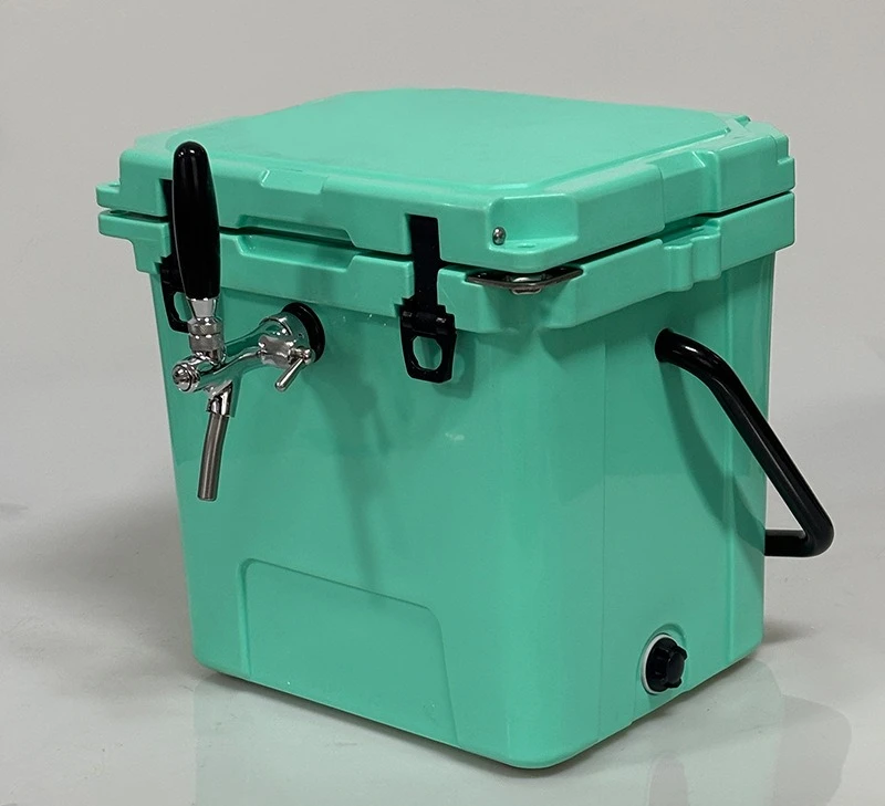 Camping portable insulated box, refrigerated box, large-capacity fresh-keeping box, car refrigerator with faucet