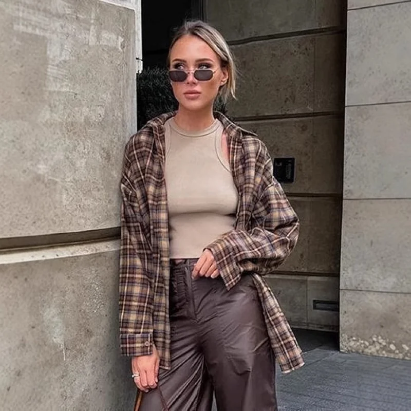 

2025Hot-Selling European Station New Spring Vintage Plaid Shirt Women Long Design Sense Base Plaid Shirt Loose Fit