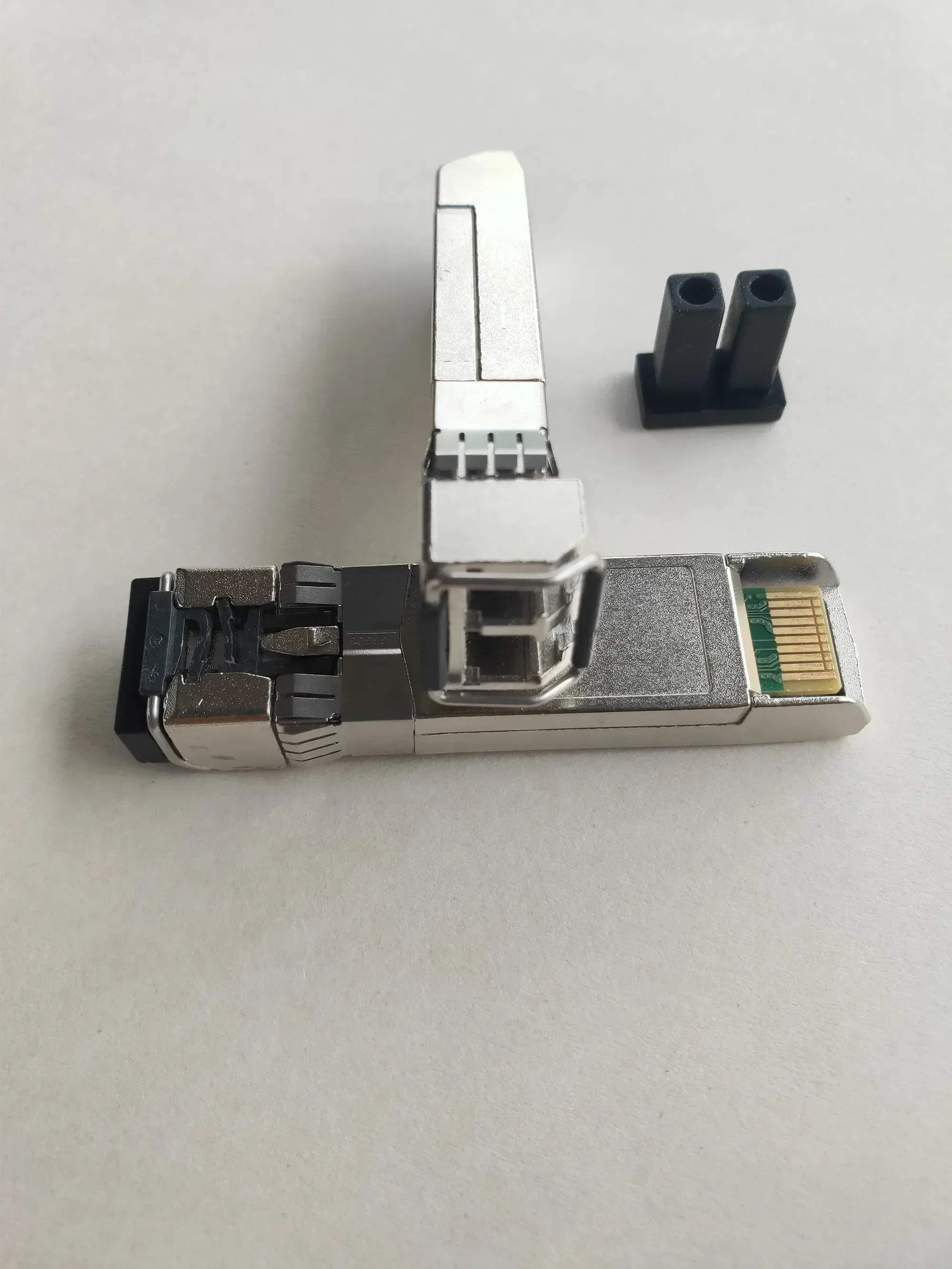 1PCS Nuovo AFBR-703SDZ-IN2 E65689-001 10g Fibra ottica/X520 X710 switch Modulo fibra di rete/i-nte-l 10g modulo canale in fibra