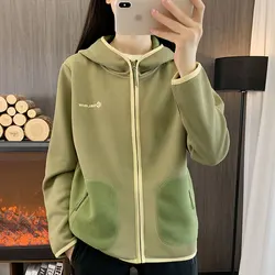 Women's Outdoor Hiking Jackets Fleece Soft Winter Coats Casual Windbreakers Thick Warm Fleece Jacket Comfortable Camping Hiking