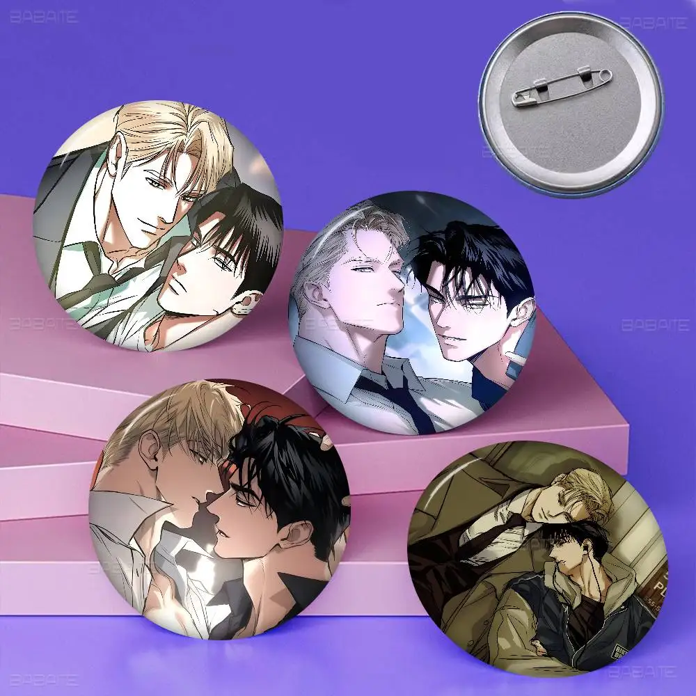 F-Flashlight BL Manhwa Creative Pins Funny Round Snap-in Brooch Badge Backpack Hat Accessories Jewelry Gifts for Friend