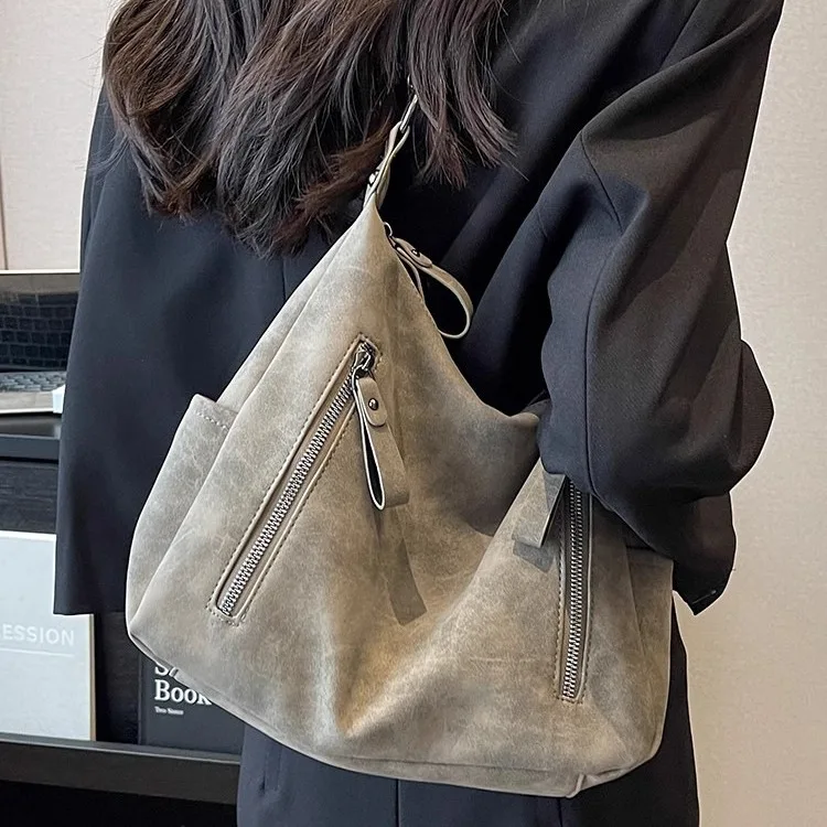 

Women Crossbody Bag Luxury Designer Oblique Cross Single Shoulder Bag Large Capacity Handbags Retro Matte PU Leather Hobos