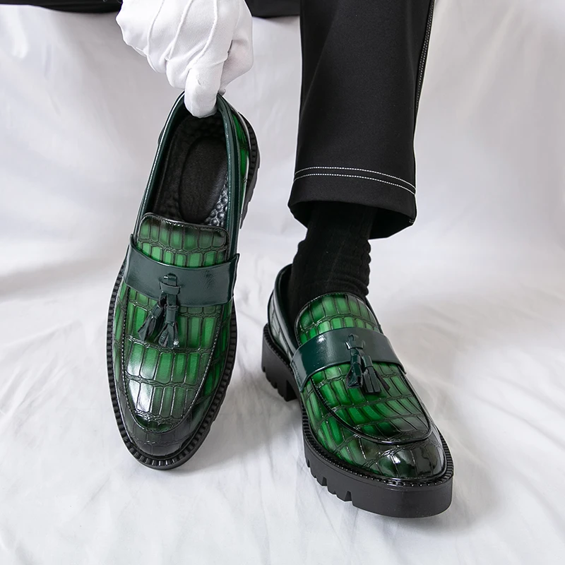 

Новый стиль мужских кожаных бахил из бисквита, модная и модная повседневная обувь в корейском стиле на толстой подошве