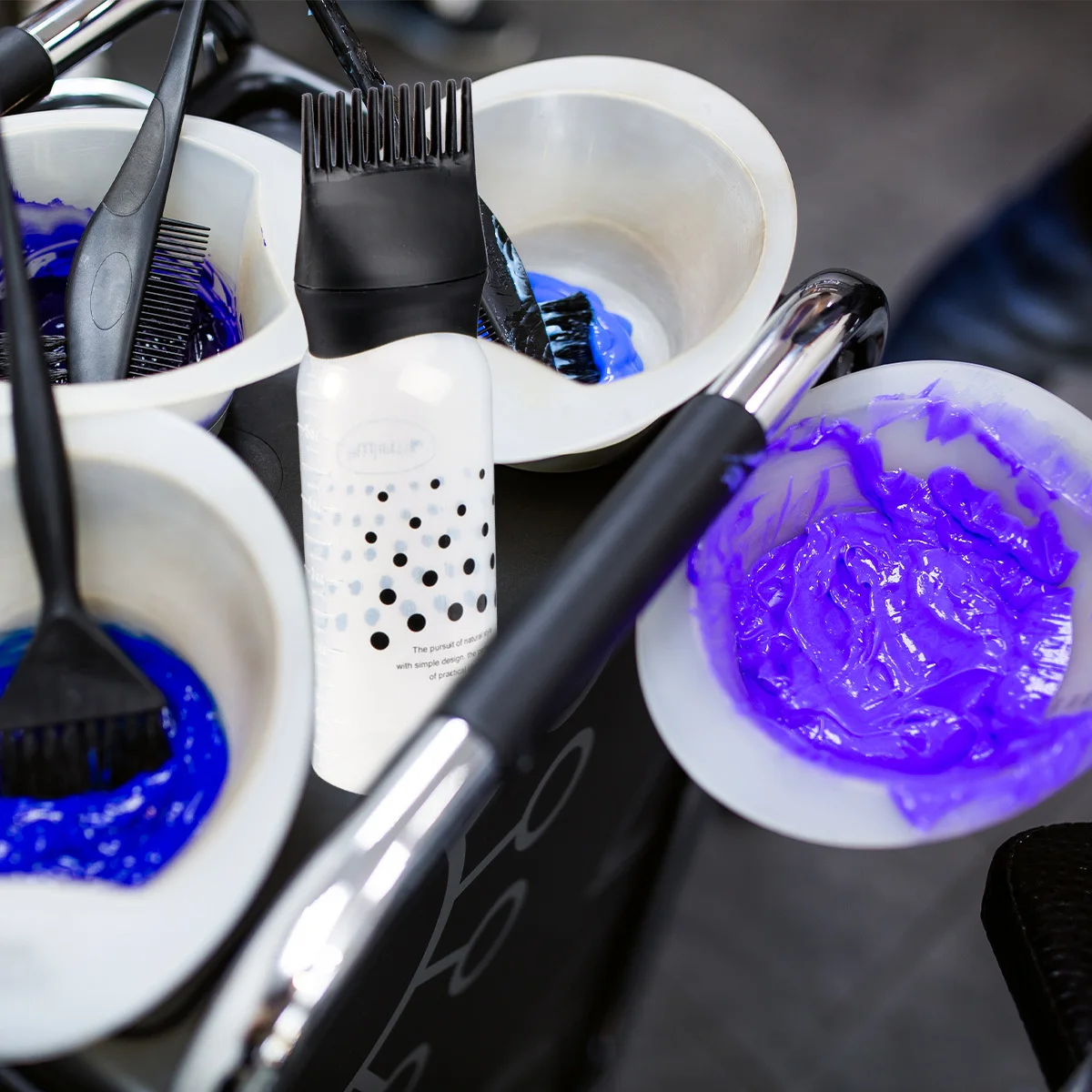 3 قطع من زجاجات صبغ الشعر البلاستيكية مع خطوط مقياس لتطبيق تلوين الشعر في صالونات التجميل المنزلية #1