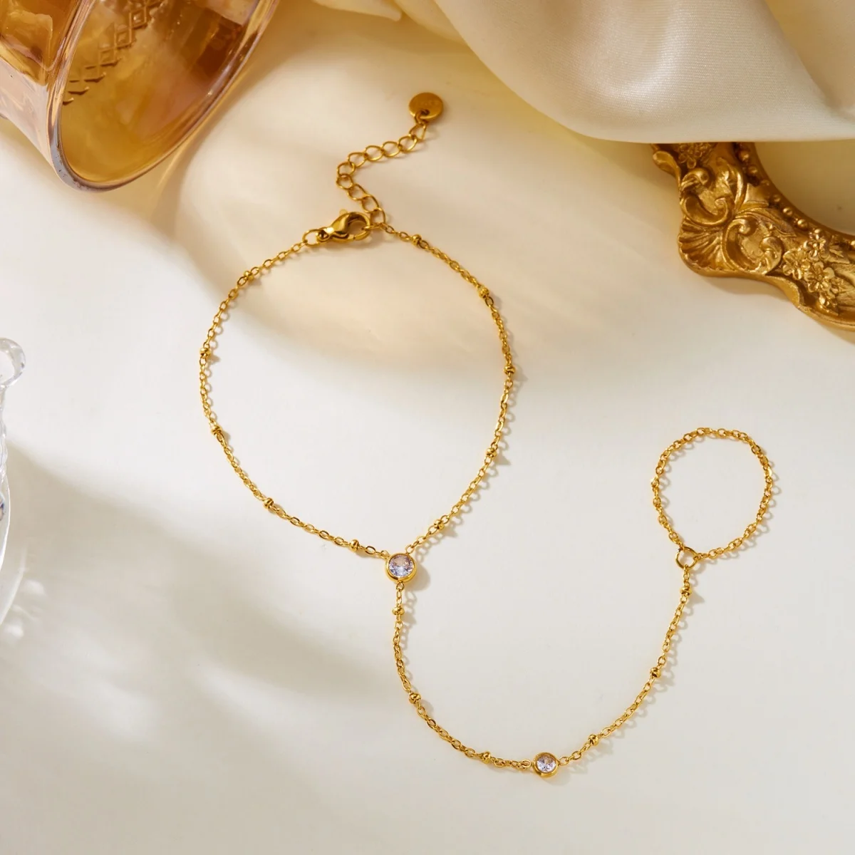 Minimalistische runde Zirkon-Fingerarmbänder aus Edelstahl für Damen und Herren, geometrischer ovaler Kristall-Blumenring, Armreif, Hochzeitsschmuck – Detail 31