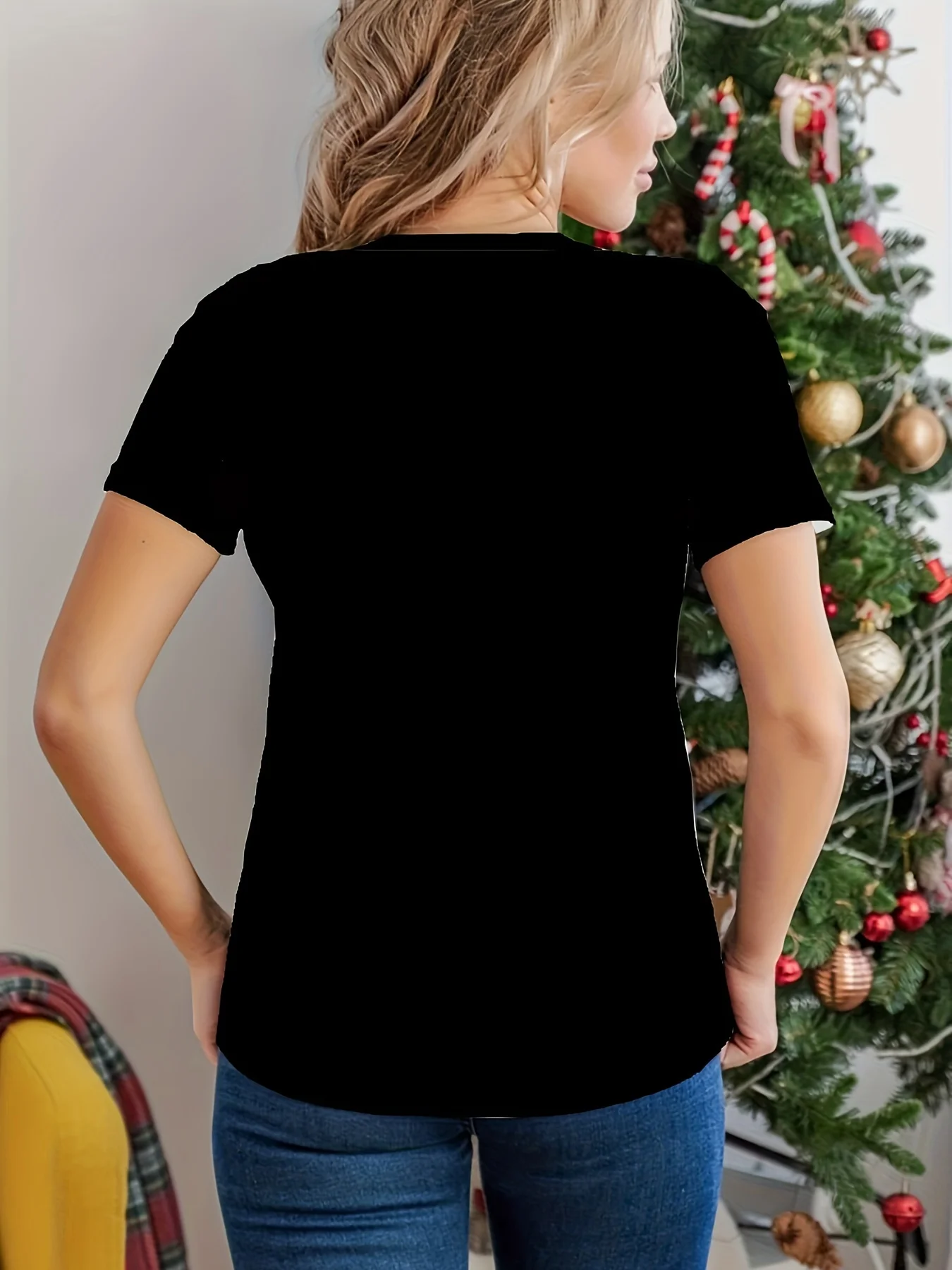 Black Women's Tee - Vibrant Sunflower & Floral Bouquet Graphic, Bold Tropical Flower Design for Casual Daily Wear