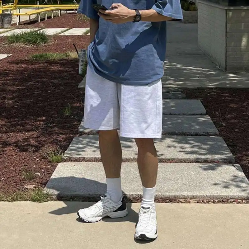 

Мужские повседневные шорты в корейском стиле, однотонные новые летние прямые свободные мужские брюки с широкими штанинами, простые 5U6L