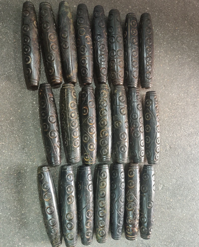 

Hongshan culture meteorite iron play six eyes nine eyes ten eyes sky beads