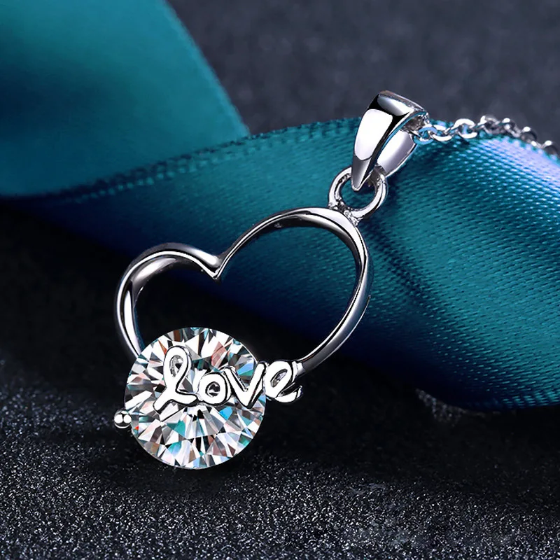 

S925 Silver Heart Valentine's Day Pendant for Women, Silver Necklace for Girlfriend, Two Carats