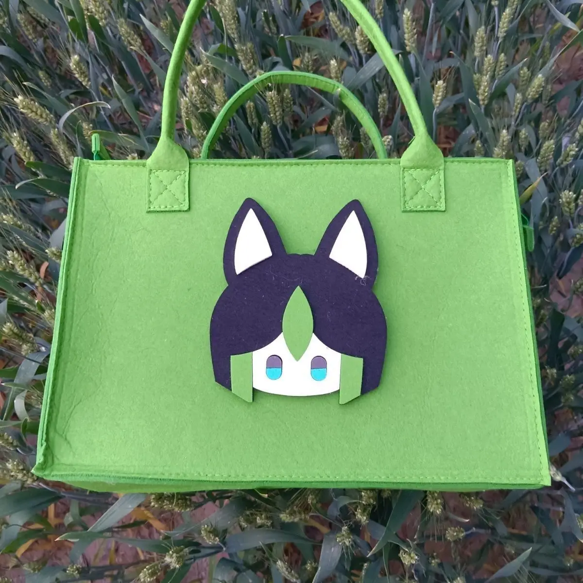 

[Genshin Impact] Felt All Members Square Foldable Large Capacity Zipper Handheld Gift Box Pain Bag Ani