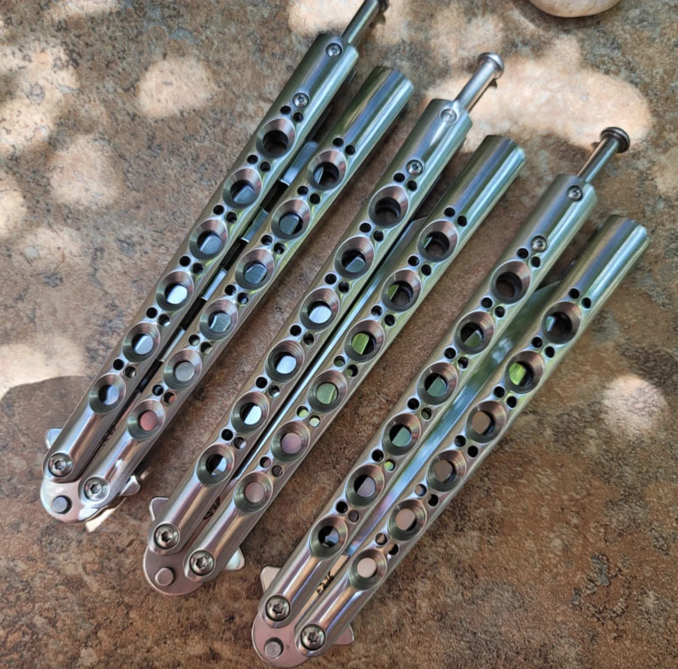 Theone-aço Borboleta Treinamento Faca Bm42 Bm43 Bm40 Balisong Trainer Nova Versão Espelho Modelos 440c Ferramentas Manuais