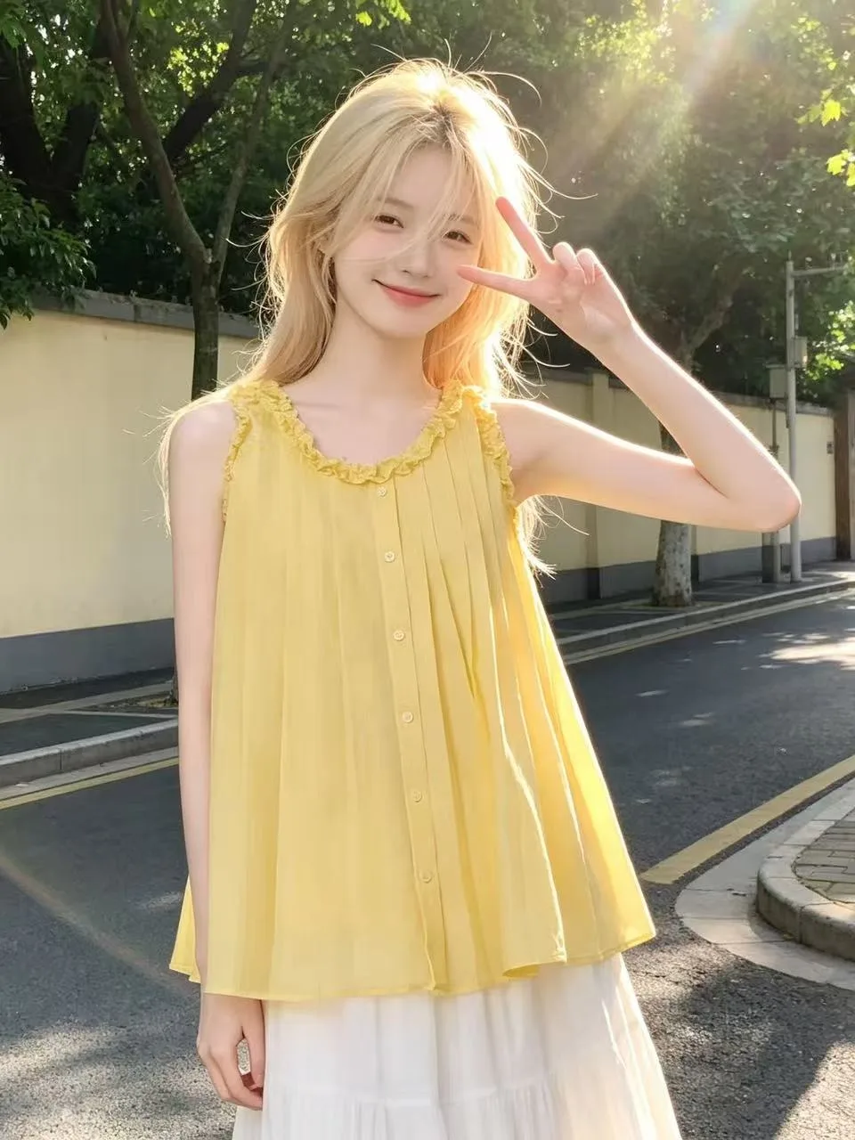 

Yellow Pleated Sleeveless Shirt Women's Summer New Loose Slimming Girl Feeling Top Hem Lace Design Korean Style