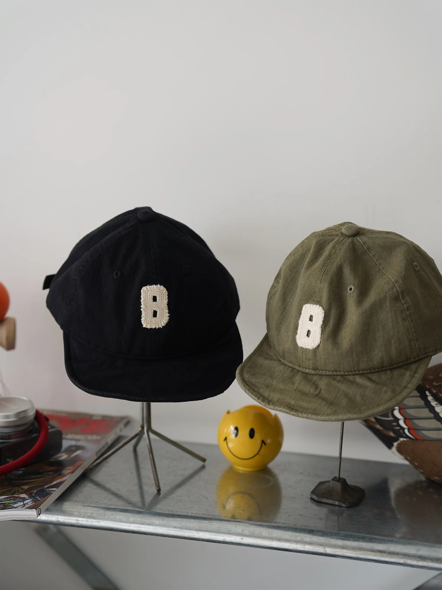 フォーカスブルー-オリジナル-日本風-レトロ-ロックチェーン-刺繍入りレターキャップ-ウォッシュド-ショートブリム-ワーカー-ダックビルハット-コットン-ユニセックス