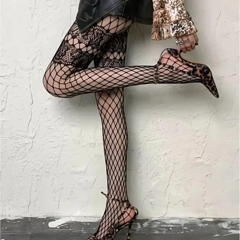 New Hollow Design Fishnet Pantyhose Sexy Women Tights High Waisted Anti Hook Lace Pantyhose Goth Punk Cool Slim Mesh Stockings - usage example