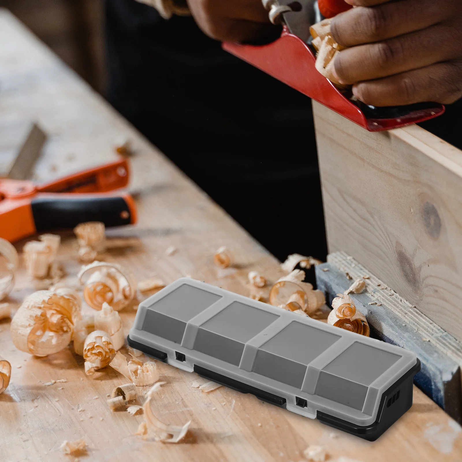 2 قطعة صندوق أجزاء المسمار غطاء مائل شفاف تخزين متعدد المقصورات لأداة ورشة عمل المرآب تنظيم صناديق تخزين الأجهزة