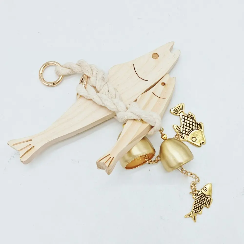 

Милый ультратонкий автомобиль с рыбой, легкая настенная рыбка, подвесной Pollack, очаровательный шарм, экономит место, стена, деревянная дверь, салон автомобиля