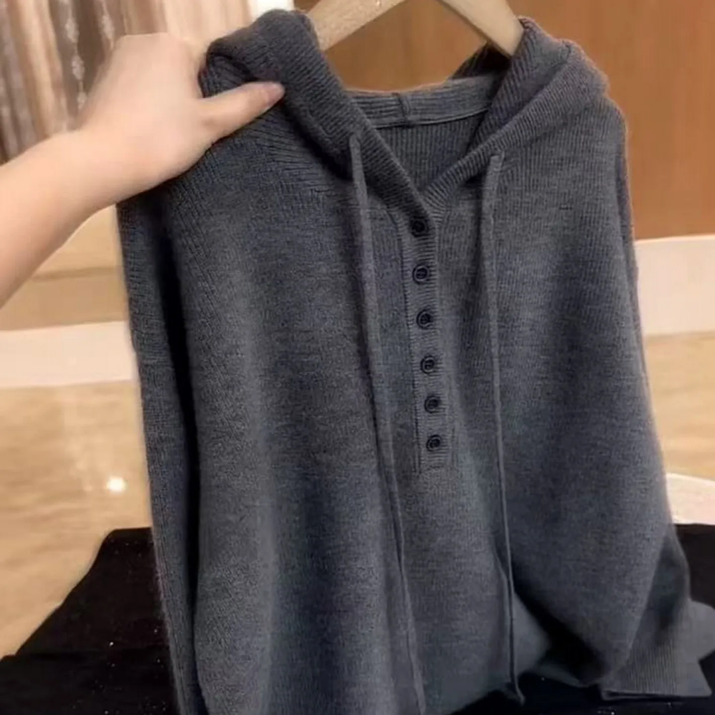 2026 autumn and winter new 100% wool hooded sweater women's loose knitted sweater jacket
