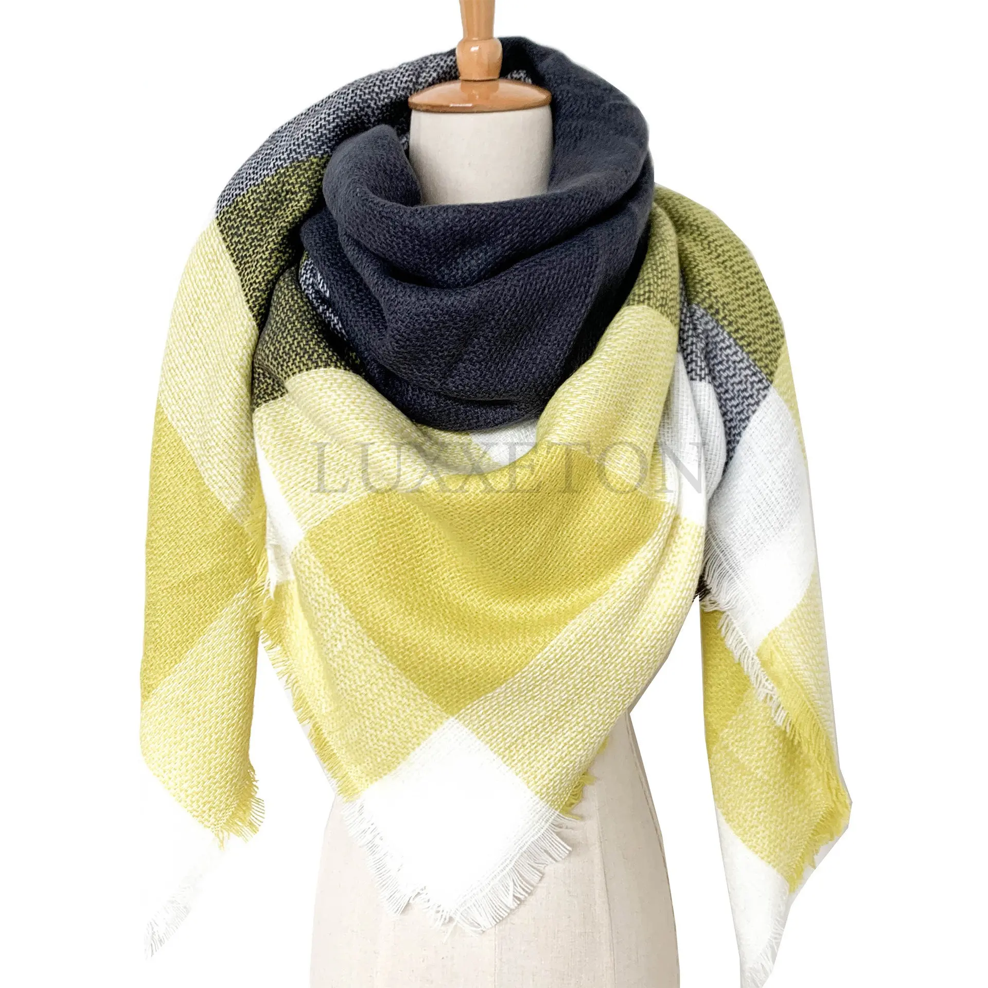 Casual Women Winter Scarf Triangle Knitted Scarf for Ladies Plaid Shawl Wrap Female Scarves Bufanda 140*140