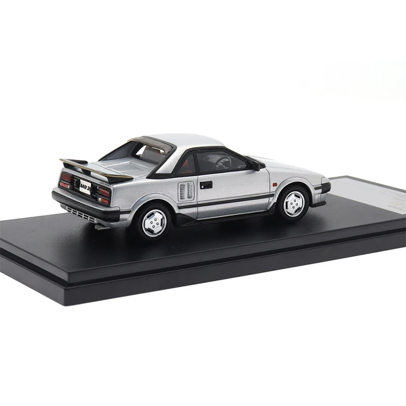 1/43 Scale 1984 TOYOTA MR2 Sports Car Simulation Resin Car Model Static Display Collectible Toy Gift Souvenir Decoration