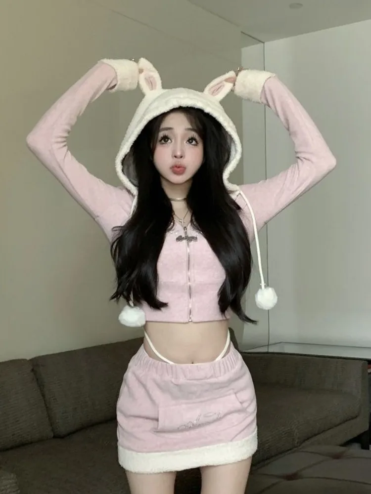 

Милая толстовка с капюшоном, женские топы + сексуальная юбка на бедрах, комплект из двух предметов, эластичная талия, молния, вечерняя вечеринка, облегающий японский модный осенний комплект