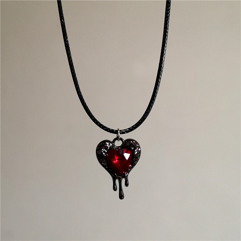 Gothic Red Black Lava Heart Pendant Rope Necklace For Women Men Grunge Halloween Rave Accessories Y2K 90s EMO Aesthetic Jewelry