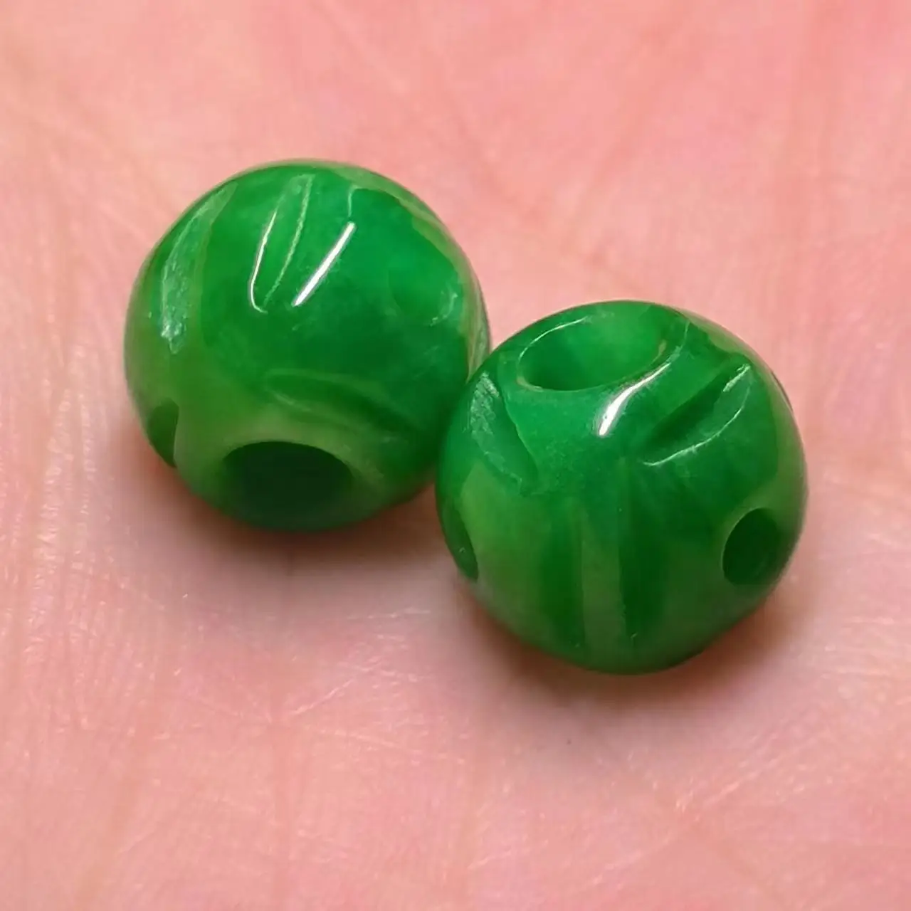 20pcs/lot natural jadeite hollow bead wholesale dark green Scattered beads retro ethnic style precious accessories gem jewelry