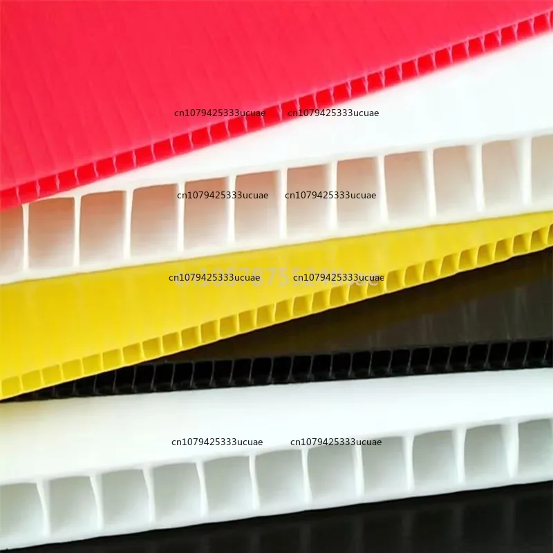 1220X2440mm Hollow Pp Board Corrugated Plastic Signboard Advertising Yard Signboard