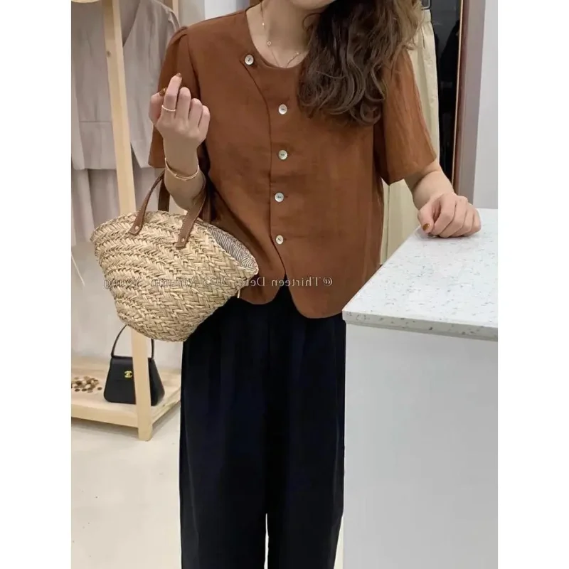 

Женская коричневая блузка с коротким рукавом и круглым вырезом на пуговицах спереди, свободные повседневные однотонные топы