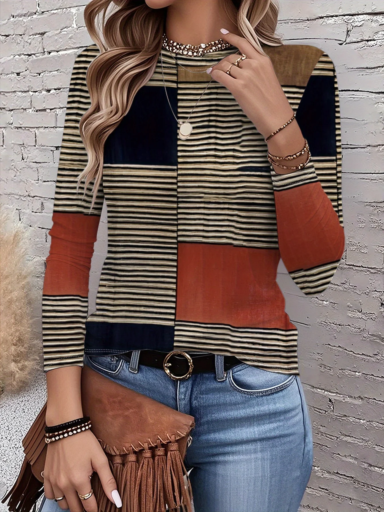 

Women's long-sleeved T-shirt for autumn, striped and plaid print, street casual round neck pullover, loose fit outdoor T-shirt.