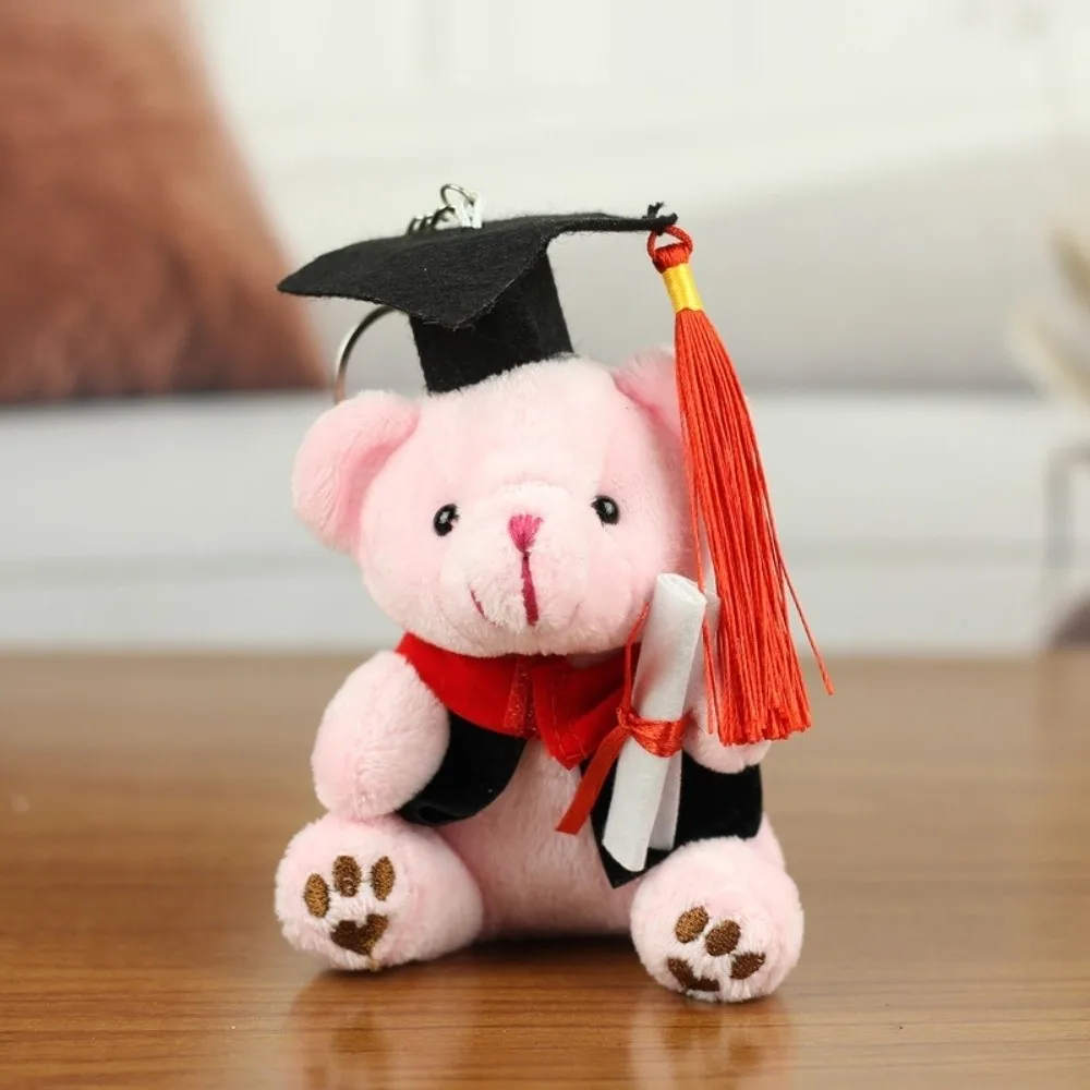 Oso de peluche de graduación de dibujos animados, llavero de oso de peluche suave de 12cm, colgante de bendición, accesorio para mochila de muñeca Dr Bear