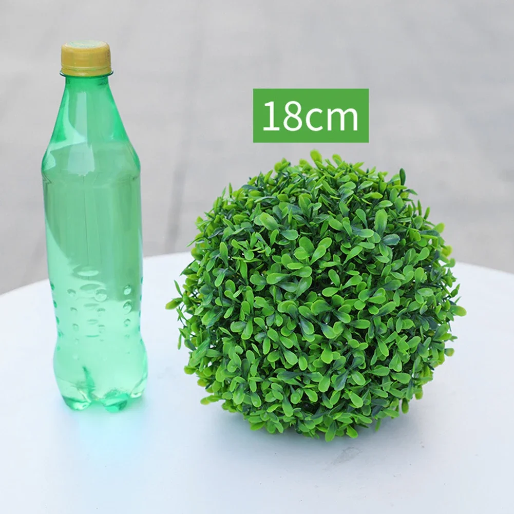 Artificial Plants Plastic Grass Balls 18*18*18cm Easy Maintenance Plastic Grass Balls Decor Weatherproof Design