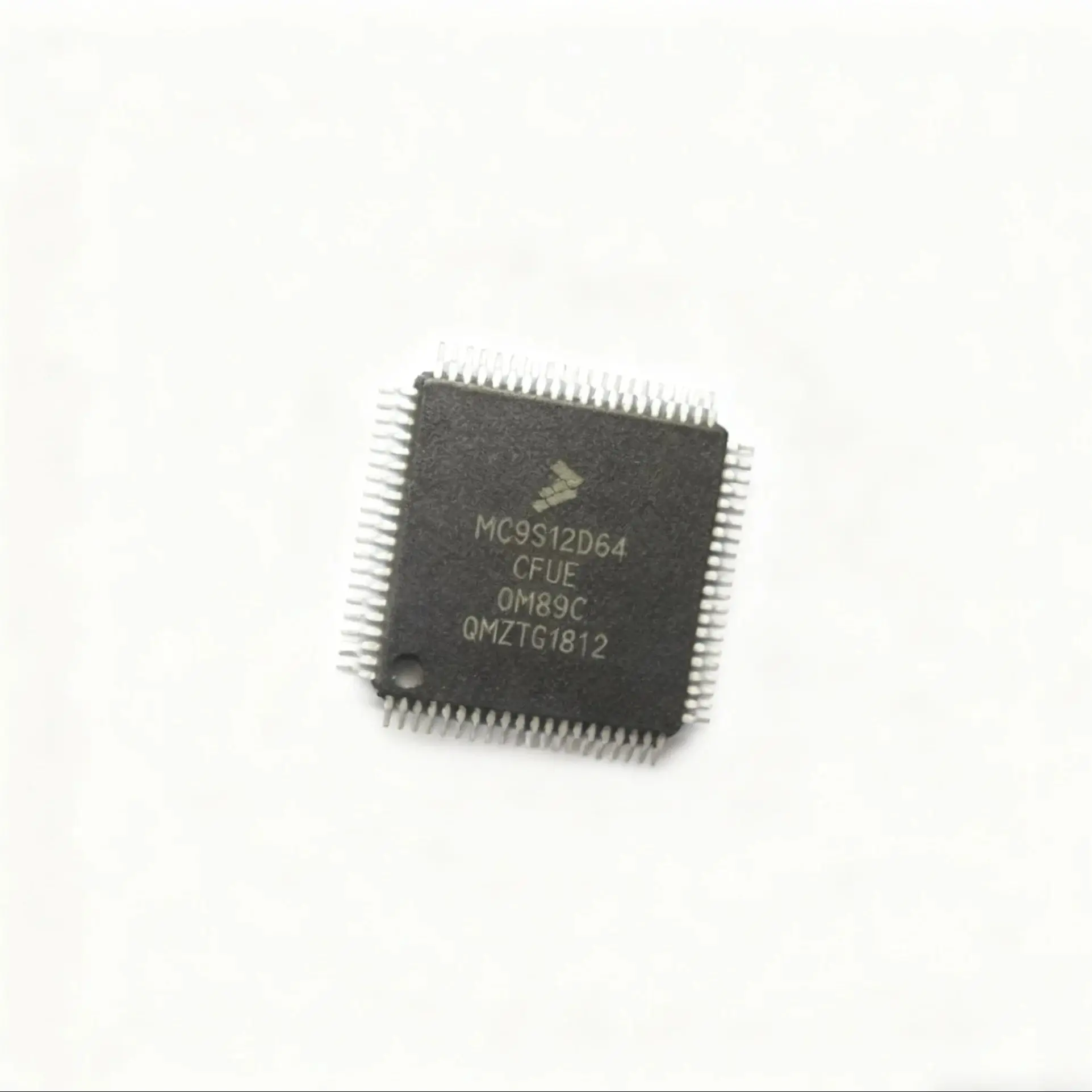 

1PCS New Original MC9S12D64CFUE Package:QFP80 IC in StockWelcome to consult !