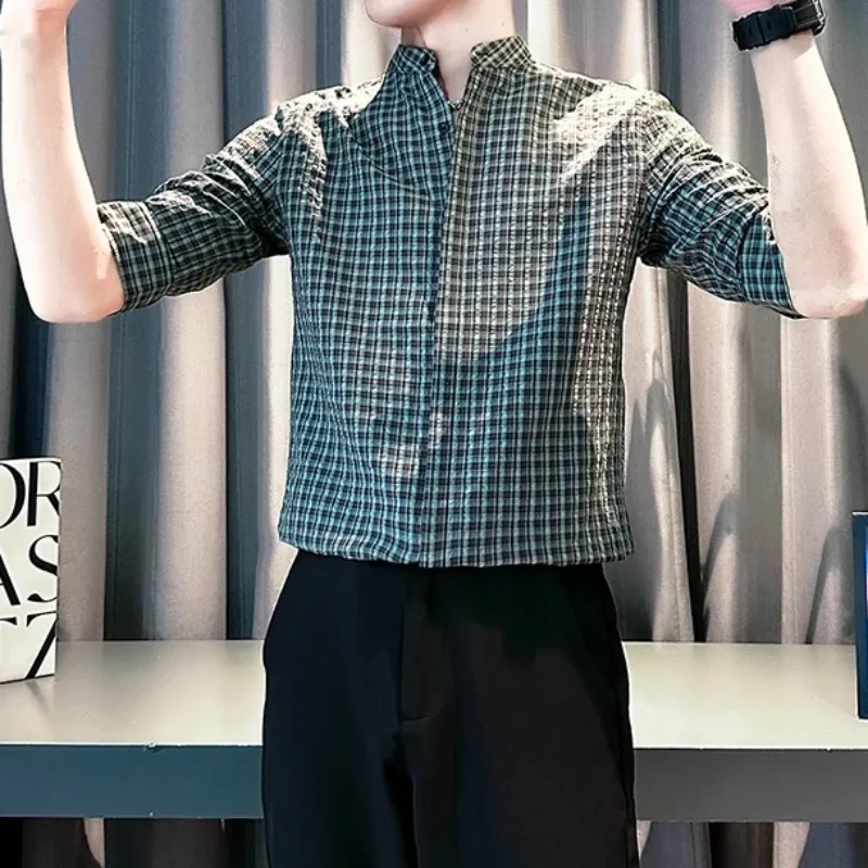 

Корейские клетчатые рубашки с воротником-стойкой, мужские летние тонкие дышащие рубашки с короткими рукавами, повседневная универсальная рубашка, мужская одежда