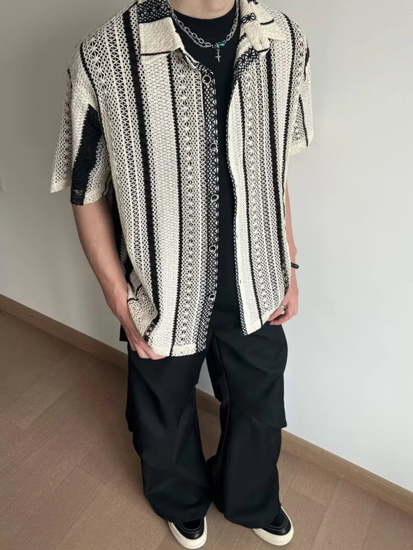 

Retro Striped Hollow Knitted Short Sleeve Casual Shirt Lightweight Summer Island Vacation Men's Shirt Jacket Breathable Skin-...