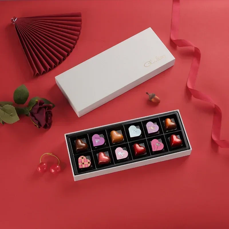 1PC 6/12/18 Holes Chocolate Boxes Packaging Valentine\'s Day Christmas Birthday Candy Gift Box Wedding Gifts for Guests Paper Box