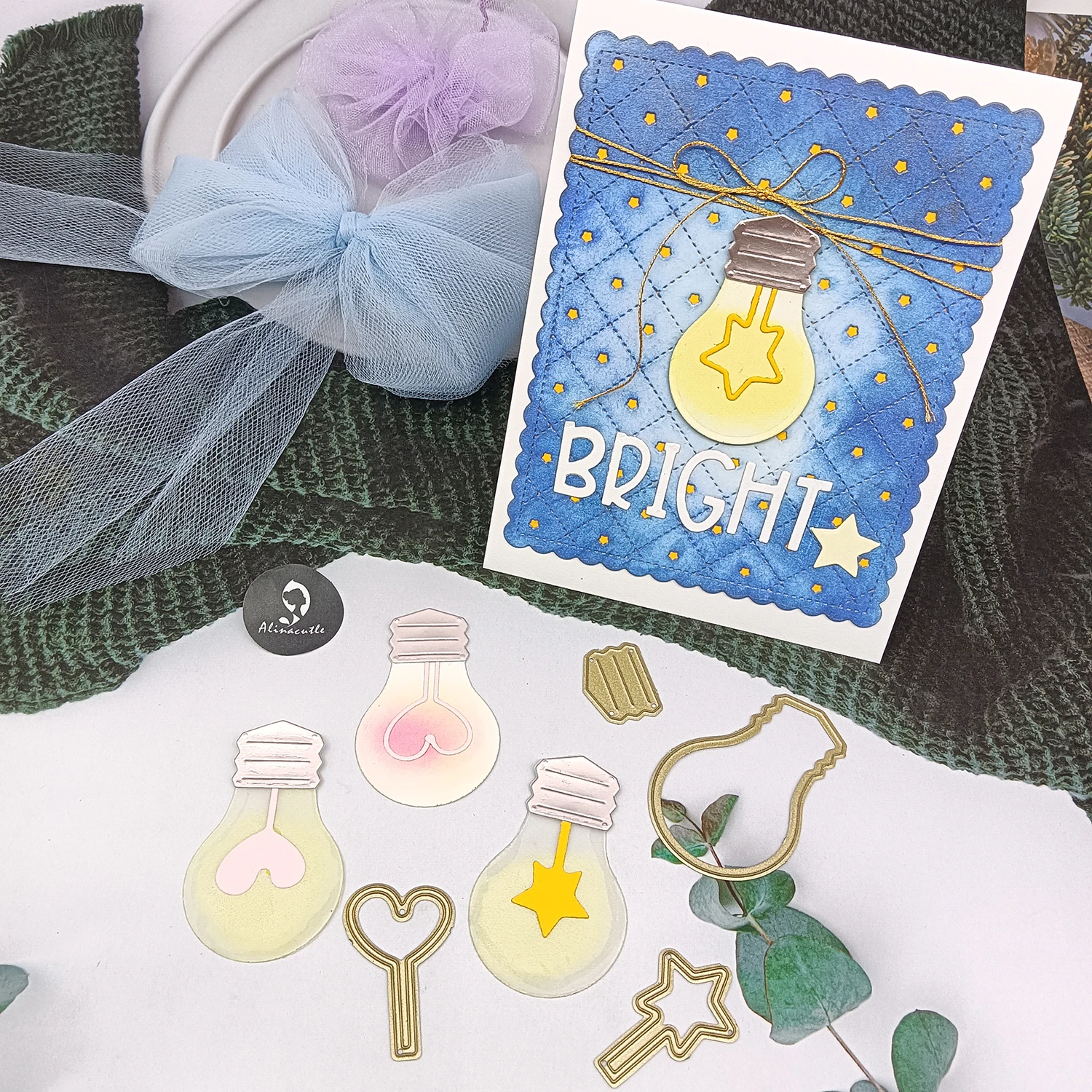 Alinacutle Helle Glühbirne, Metall, gestanzt, für Geschenk, Papier, Handwerk, handgefertigte Kartenherstellung, DIY-Grußkarten, Scrapbooking