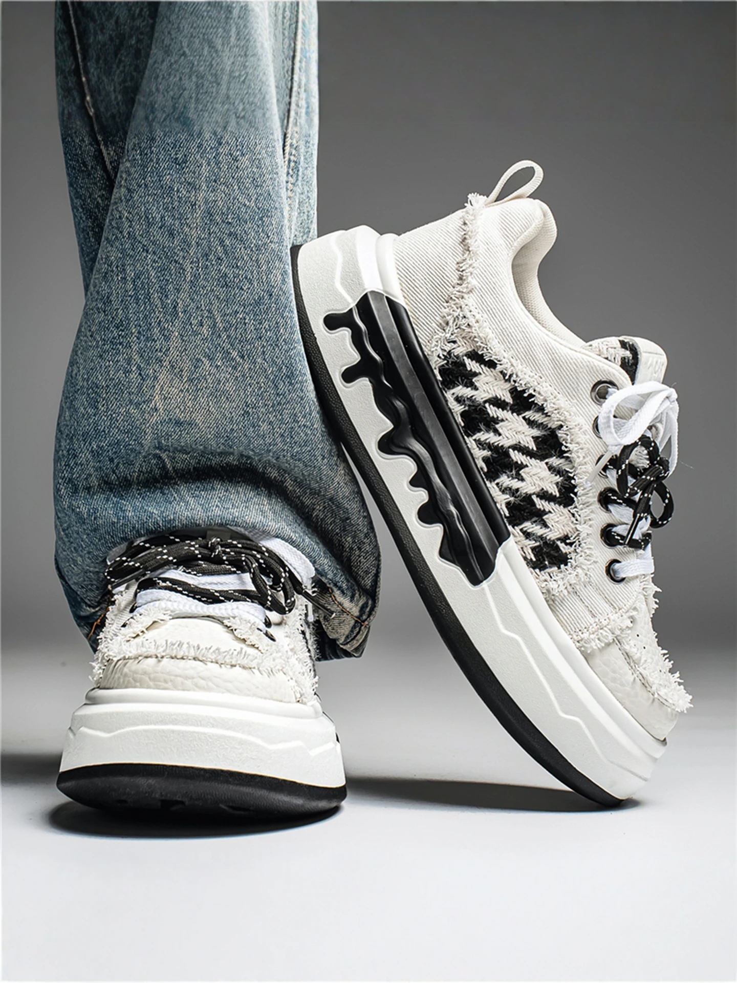 trendy-canvas-men's-shoes-summer-frayed-design-thick-bottom-dad-casual-high-aesthetic-value-sporty-low-cut-glueing-process