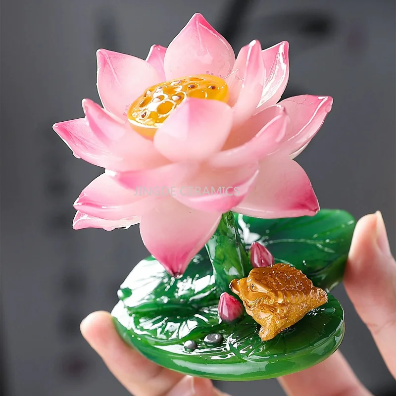 Resin Color‑Changing Tea Pet Lotus Golden Toad Figurine Kung Fu Tea Table Ornament Tea Ceremony Decor Home Desk Craft Gift