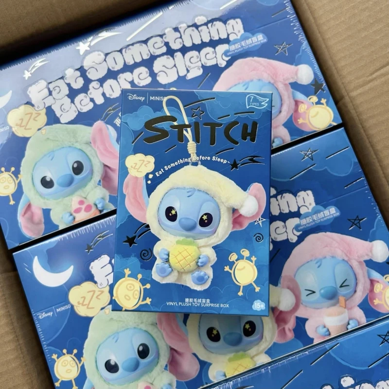 ในสต็อก Disney Stitch Eat Some Thing Before Sleep Series ไวนิลกล่องตาบอดกระเป๋าจี้ตุ๊กตาน่ารัก Mystery Box ของเล่นผู้ใหญ่ของขวัญ