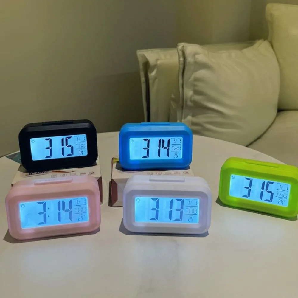LCD Display Digital Alarm Clock Temperature Display Calendar Smart Digital Alarm Clock Battery Operated Led Light